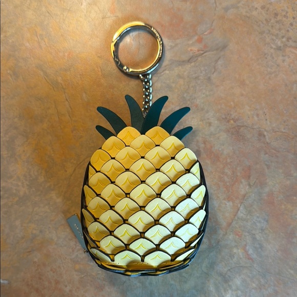 Kate Spade Yellow Pineapple coin purse/Keychain - Picture 1 of 3